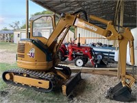 Komatsu PC28UU Mini Excavator