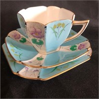 Online Royal Albert, Doulton and Shelley Auction