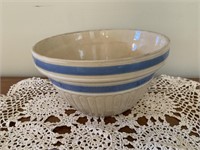 PRIMITIVE BLUE BAND STONEWARE BOWL