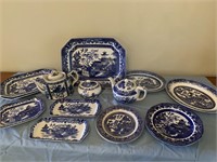 LOT OF WILLOW CHINA DISHES