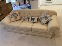CREAM COLOR MODERN COUCH CLEAN