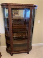 TIGER OAK CURVED GLASS CHINA CABINET WITH KEY