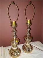 2 lamps