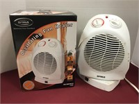 Optimus Oscillating Fan Heater