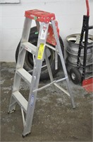 Aluminum 4ft ladder