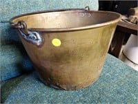 primitive brass pail 14"D