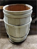 wooden barrel 15"D 23H ring loose at bottom