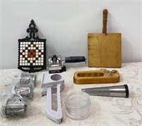Lot of Kitchen Supplies/Gadgets