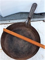 metal frying pan