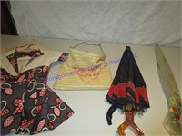 UMBRELLAS/clothes pin bags
