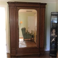 Wardrobe with Mirrored Front