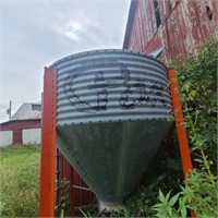 Off-site Grain Bin at 28004 205th St Garnavillo IA