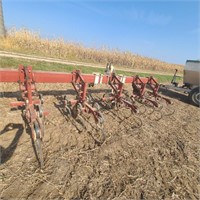 Noble Row Runner 4 Row 3 Pt Cultivator