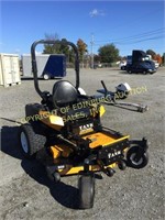 CUB CADET COMMERCIAL ZERO TURN MOWER W/ M-60 TANK