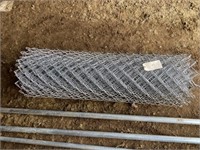 Bundle of chain length fencing with pipe