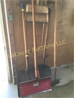 shovels broom edger/scraper misc