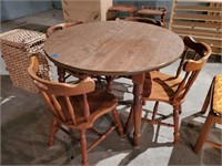 Wooden Dining Table w/ 4 Charis