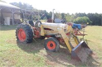 Case 990 Tractor w/Loader