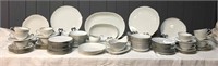 Selb Bavaria Germany Heinrich Dinnerware Set