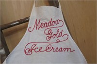 Vintage Muncie Meadow Gold  Ice cream Apron