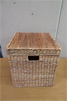 Rope Storage Basket / Box 17" high With Lid VGC