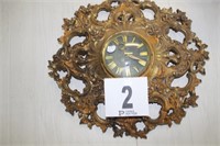 Decorative Wall-hanging clock - works!