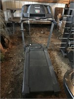 "Gold Gym" Programable Tread Mill