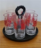 Vintage drinking glasses (6), porcelain holder