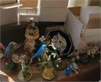 Porcelain birds, wildlife statues, collectibles