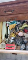 Contents of kitchen utensil drawer
