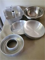 Stainless mixing bowls, cake pans