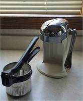 Vintage juicer, ricer