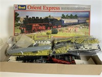 Revel Orient Express Model Kit