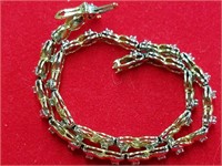 10K Gold Tennis Bracelet  6.9g