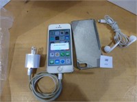 iPhone 5 16GB with Earbuds / Charging Cord