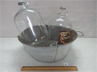 FUN RETRO A AND W ROOTBEER JUGS AND TUB