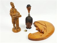 3 pièces en bois sculptées dont bobbles head ARNI