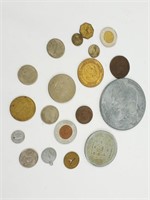 Pièces de monnaies et jeton variées