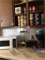 Kitchen appliances and cans