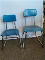 (2) Hey Woodie MCM Resin Childrens Chairs