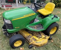John Deere X475 Lawn Tractor