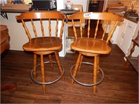 2 bar stools, 1 needs repair on spindle