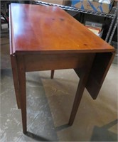 Hepplewhite Cherry Dropleaf Table