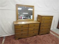 2 PCS., MAPLE DRESSER WITH MIRRORS & HIGHCHEST: