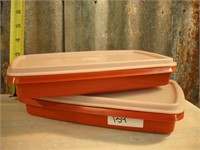 TUPPERWARE SANDWHICH GREAT CONDITION LOT OF 2