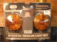 MAGNETIC TRAILER NEW IN PACKAGE