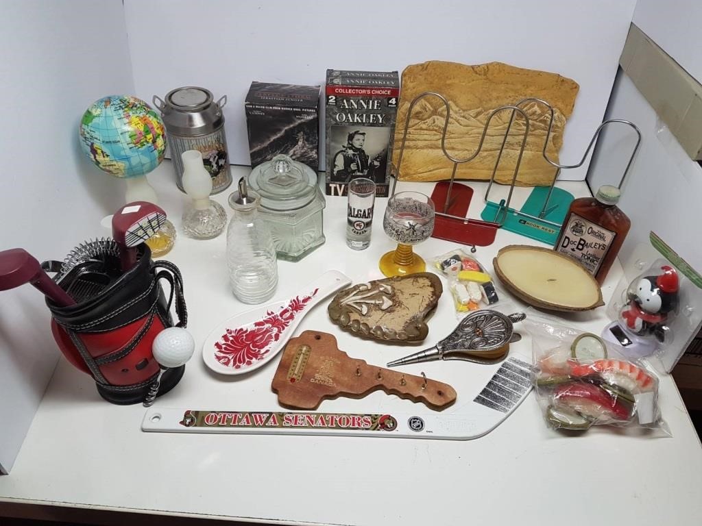 Vintage Christmas, Collectibles & Multi-Consigner