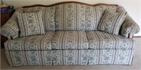 Very Nice Broyhill Couch Hideabed