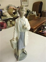 DAO By Lladro Porcelain Figure