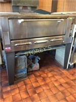 Garland Stone Deck Gas Pizza Oven
